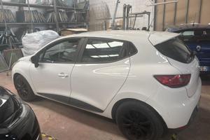 Renault clio IV 1.5 dCi 75 Cv