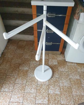portaasciugamani da terra bianco 