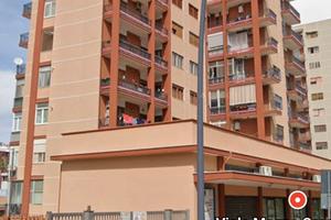 Prestigioso appartamento vista mare garage cantina