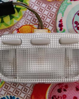 Luce cortesia Citroen 