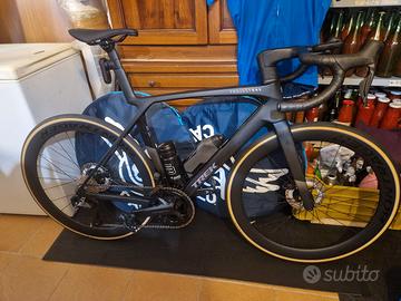 TREK  SLR 7 gen 8  2025 Ultegra M/L 