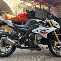Bmw s1000r