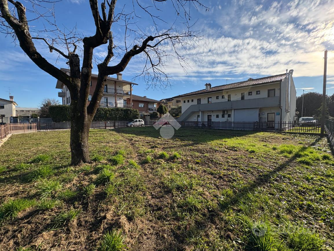 TER. RESIDENZIALE A TARCENTO - Altro
