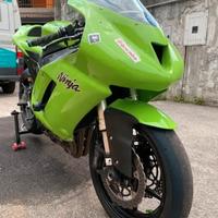 Kawasaki Ninja 600 pronto pista