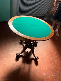 Tavolino da gioco