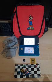 Nintendo 3DS con R4 + SD + borsa + caricatore 