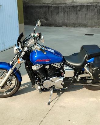 Honda Shadow Black Widow VT750DC