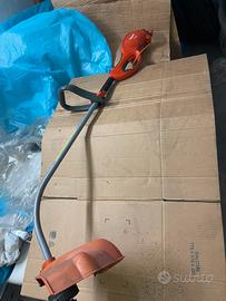 Tagliabordi decespugliatore elettrico