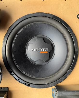 Subwoofer Hertz es 300 d