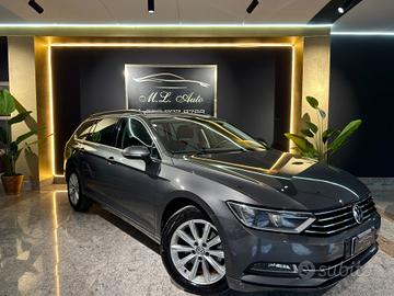 Volkswagen Passat Variant 2.0 TDI DSG Highline Blu