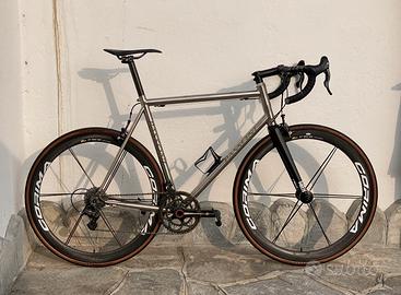 Bici da corsa Passoni Titanio