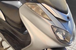 SCOOTER MAJESTY 400 (leggere bene).