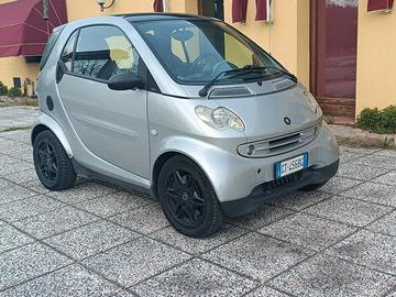 800 CDI OTTIMI CONDIZIONI 