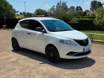 Lancia Ypsilon 1.2 fire 4 cilindri 2020