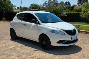 Lancia Ypsilon 1.2 fire 4 cilindri 2020