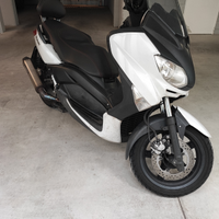 Xmax 250 buono stato