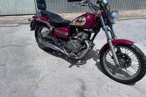 Honda  rebel 125