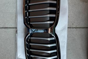 Griglia Anteriore BMW F40 Serie1 Cromata