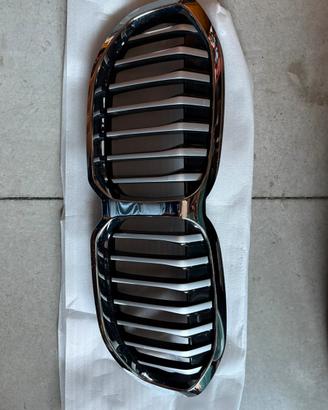 Griglia Anteriore BMW F40 Serie1 Cromata