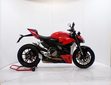 Ducati Streetfighter V2