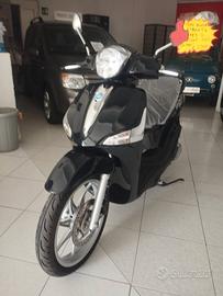 COME NUOVO Piaggio Liberty 125 IJET ABS BLACK KM 6