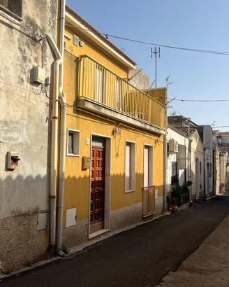 CASA INDIPENDENTE A MODICA ALTA