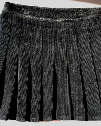 Gonna in velluto con pieghe