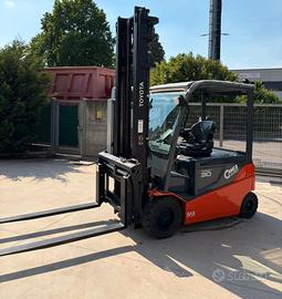 Carrello elevatore elettrico Toyota Traigo 30