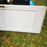 Vecchia porta in legno