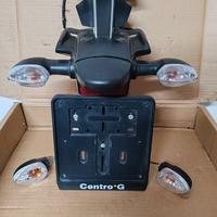 portatarga + frecce originali Yamaha mt 07 2020