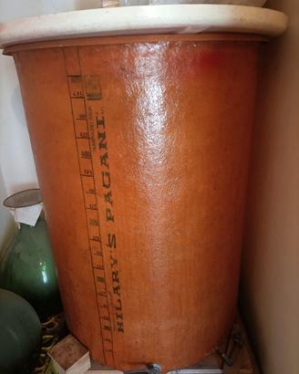 Contenitori, botti in vetroresina e Boccioni vetro