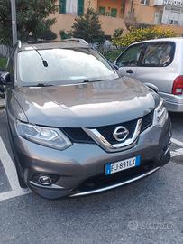 Nissan X Trail 