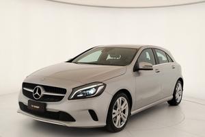 Mercedes-Benz A 200d Premium auto