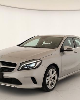 Mercedes-Benz A 200d Premium auto