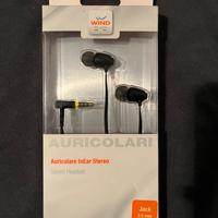 Cuffie auricolari con cavo jack universali ottime