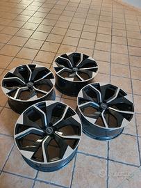 Cerchi In Lega 22  Mod. RSQ8 per Audi Q8 SQ8