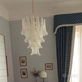 LAMPADARIO A PETALI DI CRISTALLO