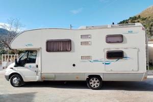 Camper Ford 7 posti 