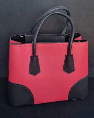Nuova borsa in rossa e nera-passione ed eleganza!