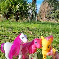 lotto di tre mini pony 