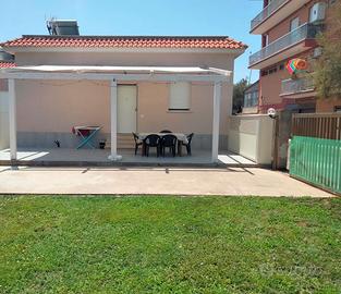 Latina lido fronte mare