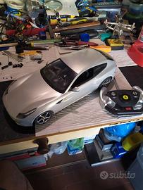 Modellino radiocomandato Ferrari
