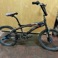 Bici BMX Lombardo