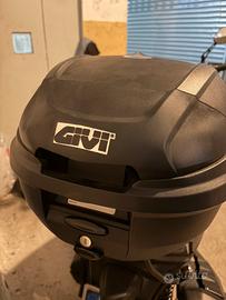 Bauletto givi 30 litri