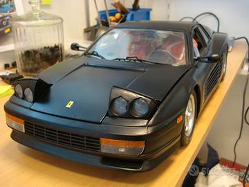 Ferrari Testarossa Pocher 1/8 nera (3) opaco modif