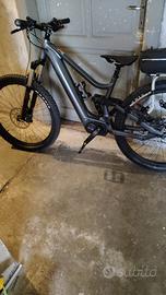 Bicicletta elettrica moustache