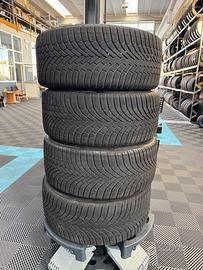 GOMME TERMICHE BRIDGESTONE BLIZZAK 235-40-18-95V