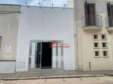 Locale commerciale a Presicce-Acquarica