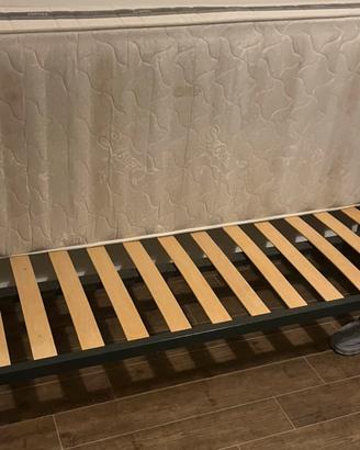 Letto e materasso una piazza