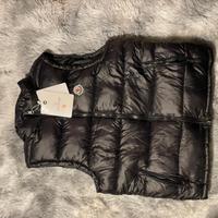 smanicato Moncler 